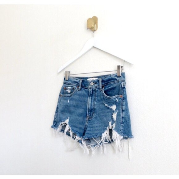 NEW! Abercrombie & Fitch The Mom Short Mid Rise Distressed Denim Jean Blue 25/0 - Picture 11 of 14